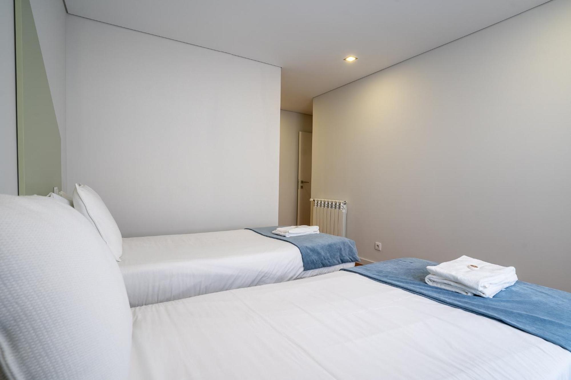 Porto & Douro Vista Apartments By Inviting Valbom  Exterior foto