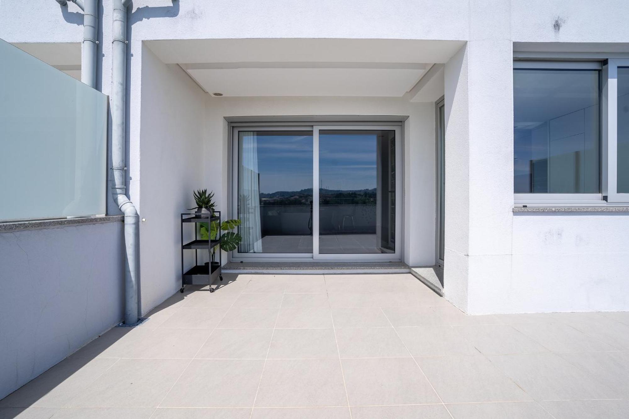 Porto & Douro Vista Apartments By Inviting Valbom  Exterior foto