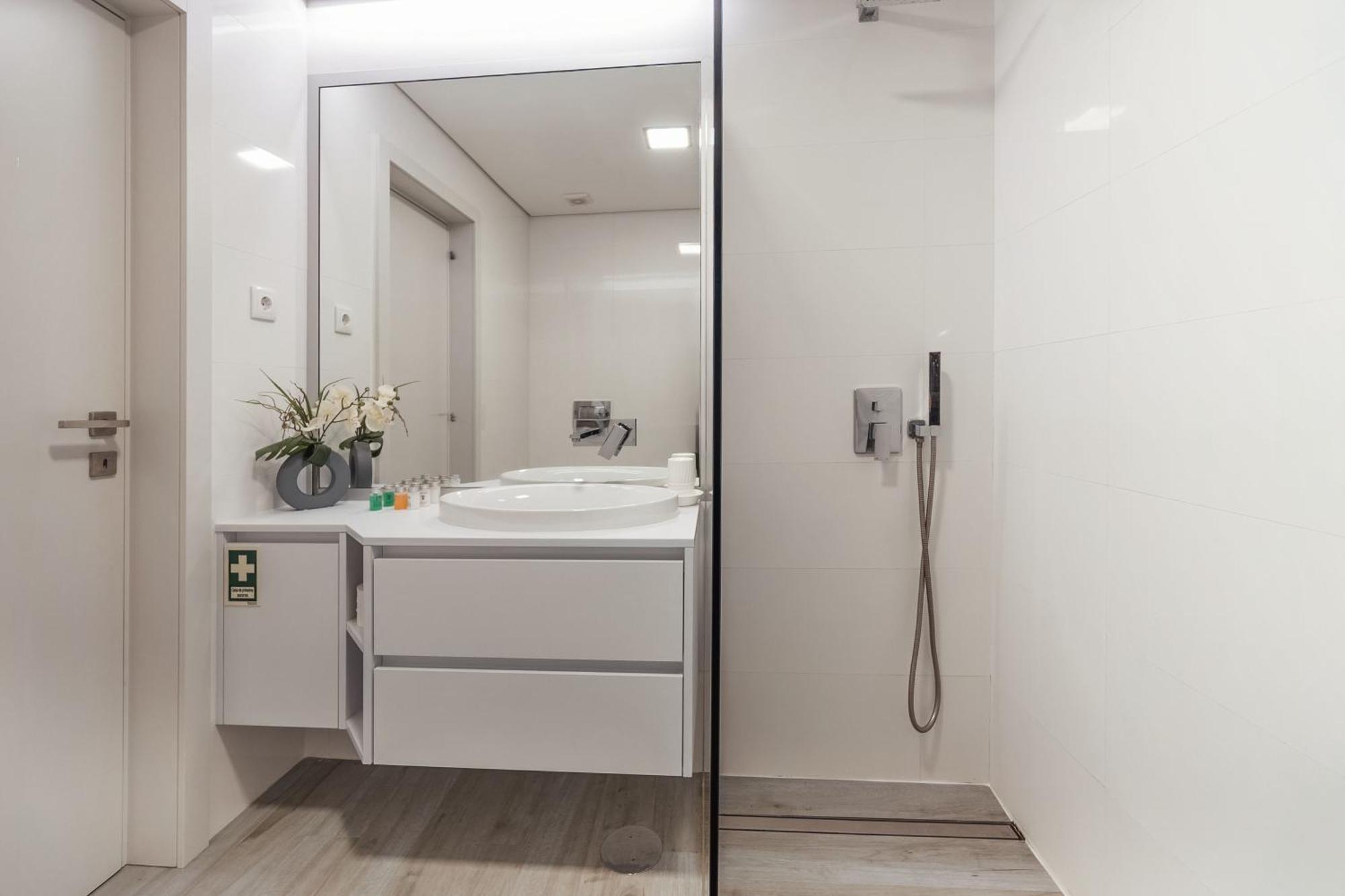 Porto & Douro Vista Apartments By Inviting Valbom  Exterior foto